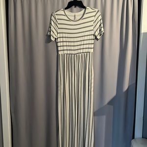 Womens Pink Blush maxi dress with pockets